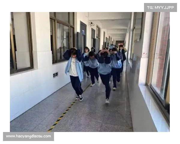 科学防范雷电灾害提高安全意识构建全民防雷减灾坚固防线 科学防范雷电灾害提高安全意识构建全民防雷减灾坚固防线